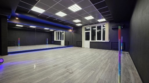 Київ, Дарницький, вулиця Лариси Руденко 6А