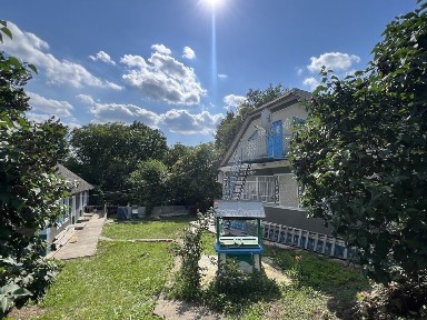 Продається будинок, господарство