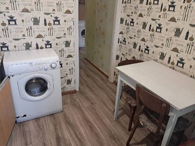 Оренда одно кімнатноі квартири на Зарічанській