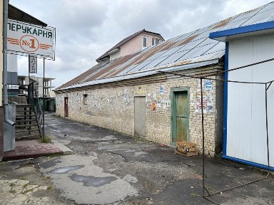 Оренда центр міста комерційного приміщення на ринку базар склад