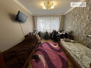 Продаж кімнати 35 кв. м на вул. Інститутська • ID 31053247