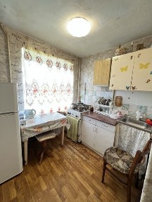 Ексклюзив. Продам світлу 2х кімнатну квартиру в місті Узин