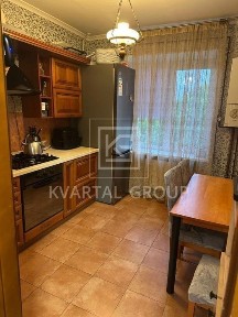 Продам 3-х кімнатну квартиру з ремонтом