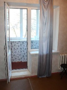 Київ, Курнатовського, 4