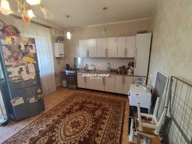 Будинок для великої родини / Слобідка / 15 соток землі / Гараж на 2 авто / Тераса