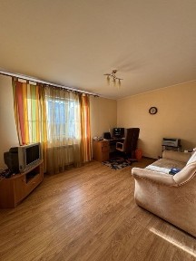 Продаж будинку на пр. Олексанлра Поля, район вул. Пилипа Орлика