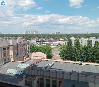 м. Київ, проспект Миколи Бажана, 17