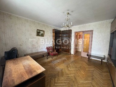 Продаж 3к Предславинська 26А Центр