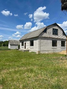 Продам будинок з земеньною ділянкою поруч з р. Псел у с. Нижня Мануйлівка