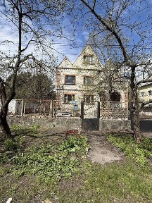 Продам будинок в заповідній зоні. Можна по Державним програмам