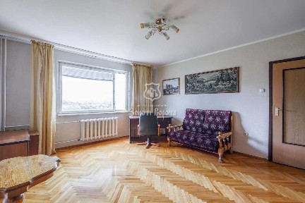 Продажа 2-комнатной квартиры 65.9 м², Кадетский Гай ул., 11