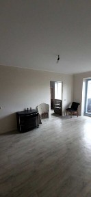 Продам 3х кімнатну квартиру біля метро Захисників України.