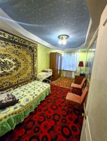 Продам 4 х ком квартиру. Соцгород.