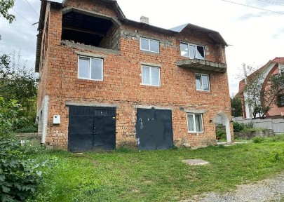 Будинок Руська-Гравiтон. ОБМiH ПРОДАЖ