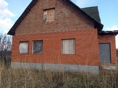 Продаю дом новой постройки г. Мерефа центр