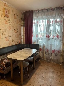 Терміново продам двокімнатну квартиру по вул. Попова 31В