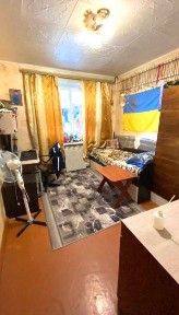 Продаж 4х кімнатної квартири