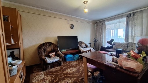 Продам 3 кім квартиру 65 кв з газовим опаленням + гараж