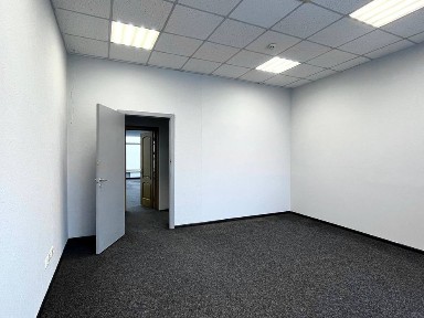 Просторий офіс в центрі. 28м². 550грн/м. Велика Васильківська Опалення