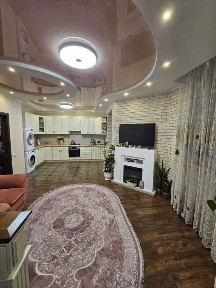 3-х кімнатна двухрівнева з великою кухнею-вітальнею жк 
