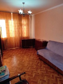 Продам 2-х Кімнатну на Воскресенці, Авторинок Перова