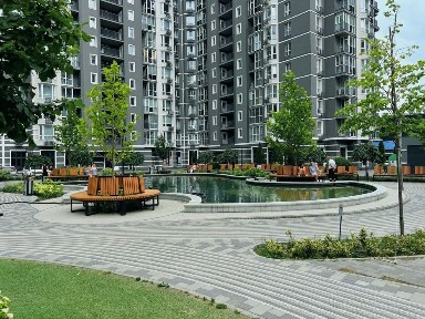 ГОТОВА 2к, будинок вже ЗАСЕЛЕНИЙ, панорамний вигляд із вікна.