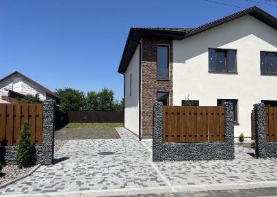 Київська область, Святопетрівське