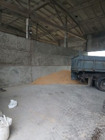 Продам або здам на довгострокову оренду. ТОРГ ПРИСУТНІЙ.