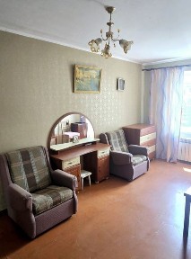 Продаж Двохкімнатної, район Чайка