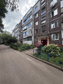 Продаж 2-во кімнатної квартири на вул. Любецькій, 31