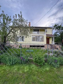 Продам гарний будинок в с. Плоском