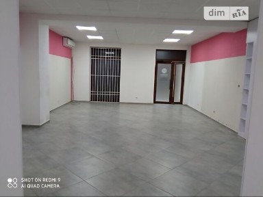 Продаж комерційного приміщення на вул. Острівна, площа 75 кв. м • ID 33572919
