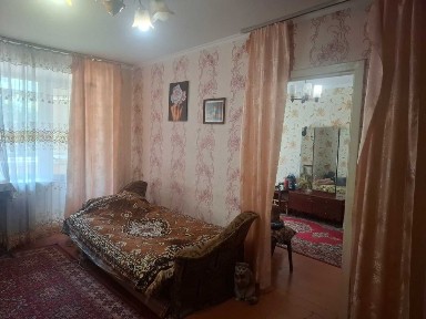 Продам 2-кімнатну квартиру по Академіка Янгеля