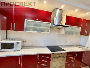 Продаж 1 кімн. квартиру з ремонтом вул. З. Красовицького ( ЦЕНТР).