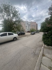 Продаж 2 кімнатноі квартири в центрі Пісків