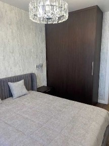 Продам 3к квартиру з авторським ремонтом!