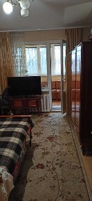 Продаж чудової 3-х кімнатної квартири по вул. Г. Момота.