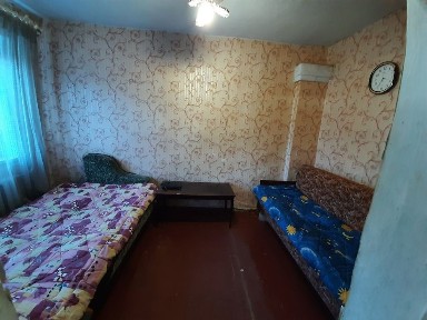 Продам дом на Слободке на 2 входа на 10 сотках!