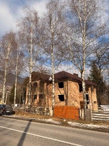 Котедж, Криворівня, під готель, поруч річка