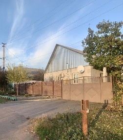 Продаж Будинок з гаражем між КРЕС та Зарічний
