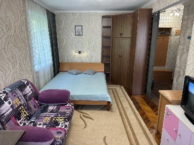 Київ, Михайла Донця вул., 14Б