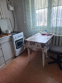 Сдам 2х ком. квартиру,