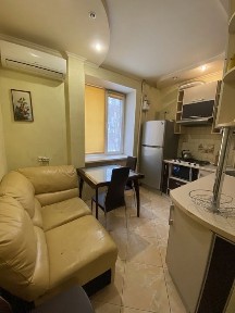 2 комнатная квартира, метро 3 минуты