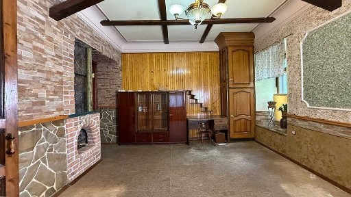 Продаж 2 кімнатної квартири. Центр. Автономне опалення!
