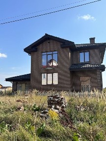 Продаж без комісіі! С. Зазимʼя, ділянка 10 соток, будинок 215 м2