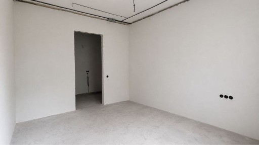 Продам 2к Сталинку 55м² на 4 Фонтана с незаконченным ремонтом.