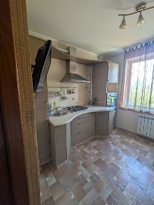 Продаж двохкімнатної квартири по вул. Володимира Великого, 55.