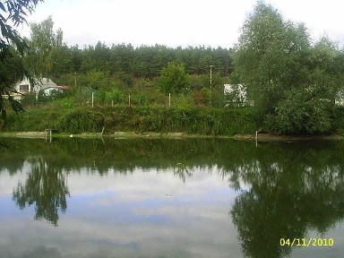 Земельный участок ( 11 соток) на берегу озера. После 3й Глевахи