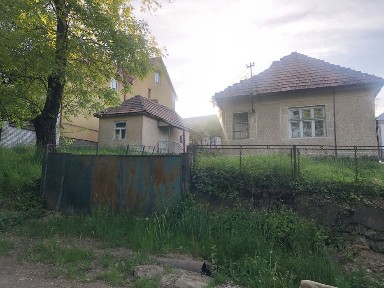 Ділянка під будівництво 25 соток, з старим будинком