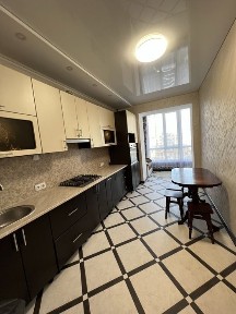 Терміновий продаж квартири в новобудові
